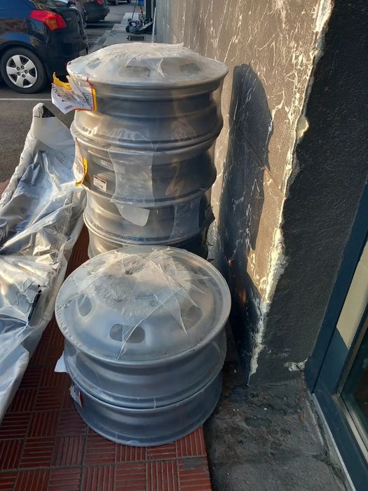 Janta NOUA iveco daily  janta punte dubla piese iveco daily piulita