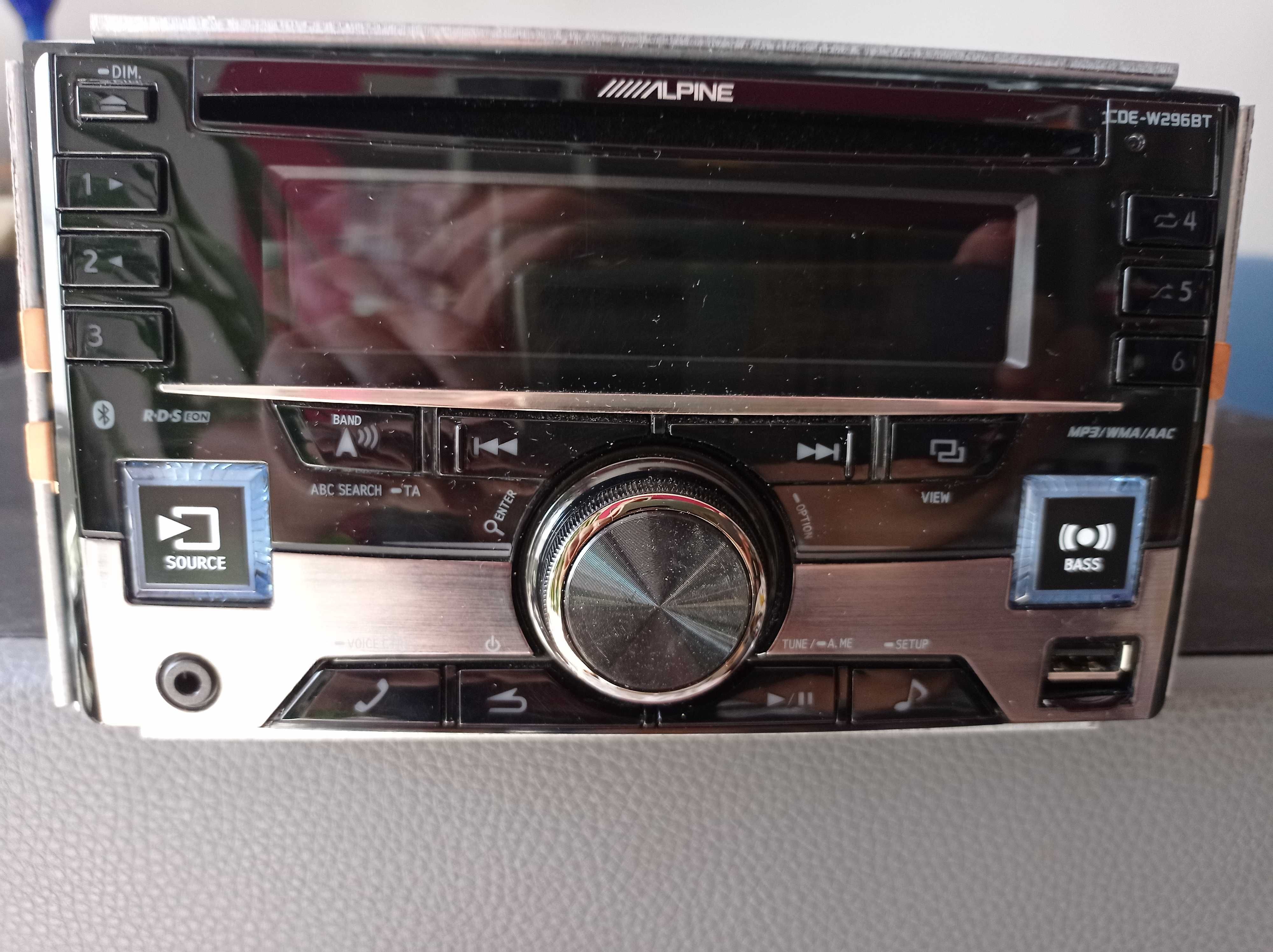 Авто радио плеър 2 DIN ALPINE BT/MP3/USB BASS