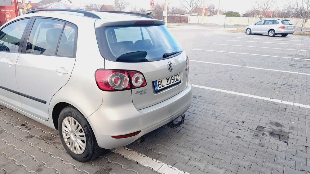 Volskwaghen Golf 6 Plus  1,6 TDI,105 cp,cutie automata,160000km