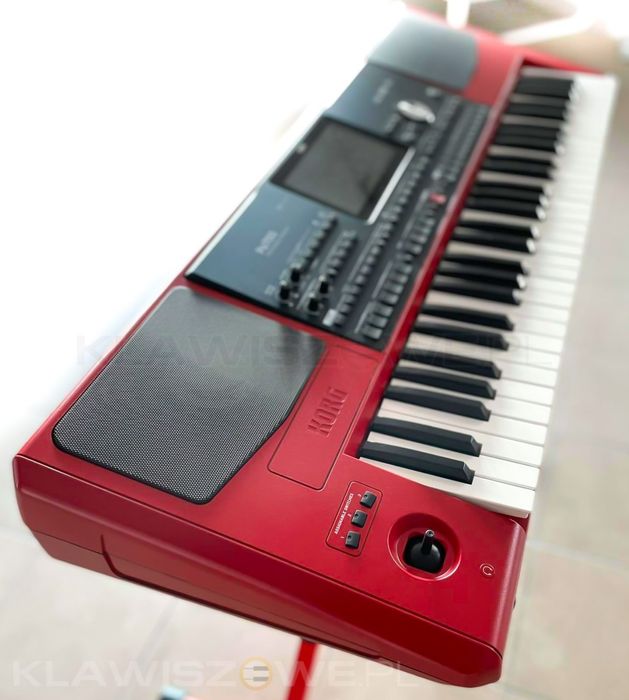 Korg Pa700 Red Edition