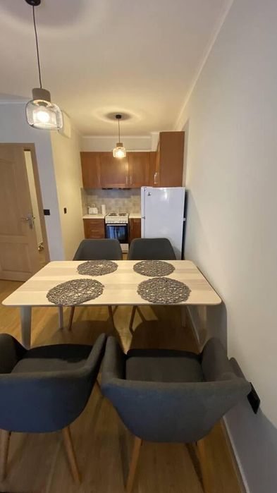 Дава се под наем Двустаен апартамент в Бургас, Център - 70 кв.м за 510 € - Снимка #1