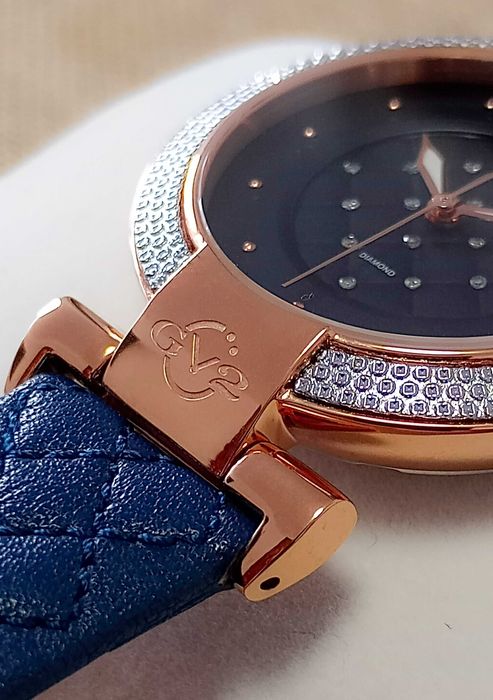 Ceas  Gv2 By Gevril  1509-L3 Berletta Diamond Quartz Blue Dial- Femei