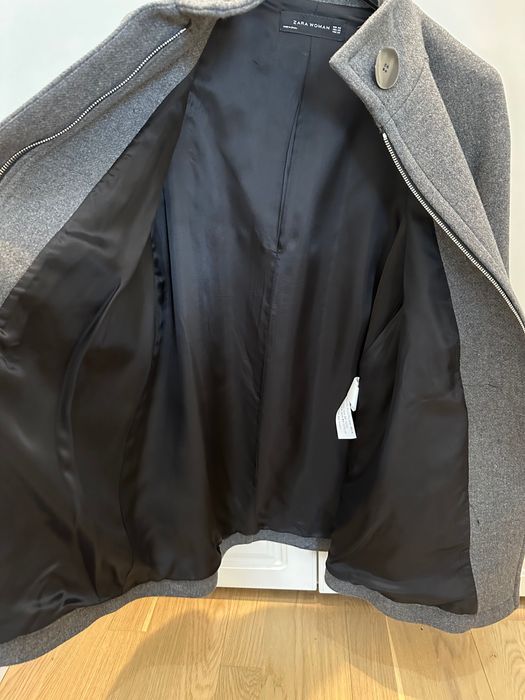 Palton gri cloche Zara