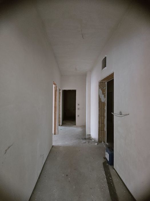 Продава се Тристаен апартамент в Велико Търново, Бузлуджа - 91 кв.м за 1250 €/кв.м - Снимка #10