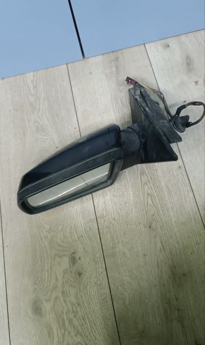 Странично огледало за БМВ Е60