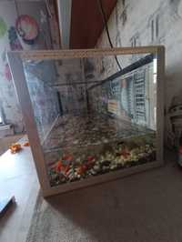 Продам аквариум для рыбок
