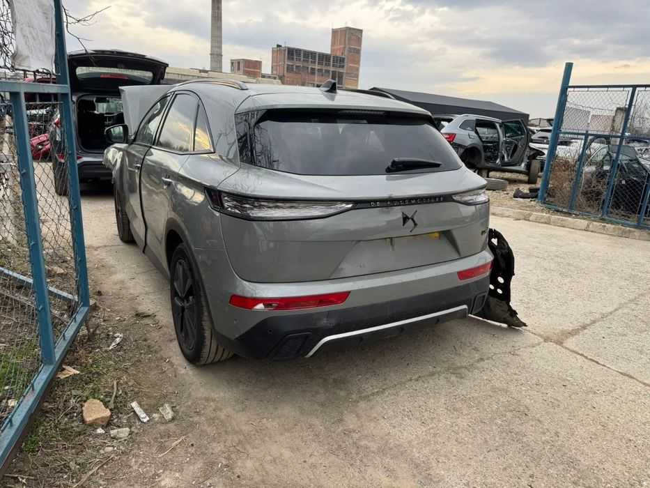 Dezmembrez citroen DS7 1.6 diesel 2024