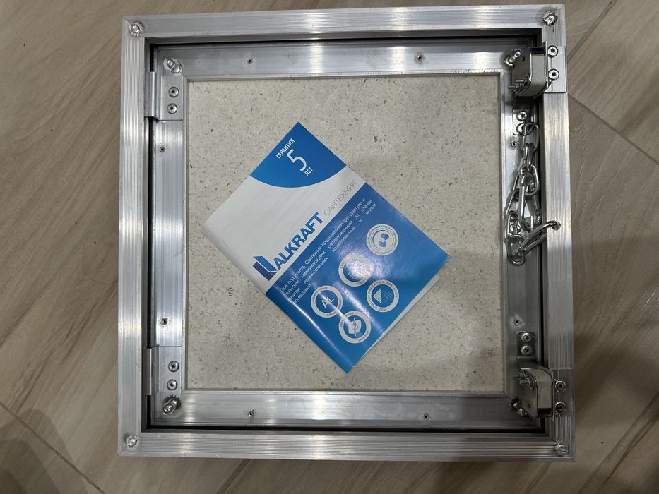 Люк под плитку (сьемная дверца)