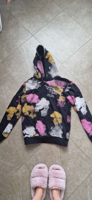 Памучен шарен пуловер М размер