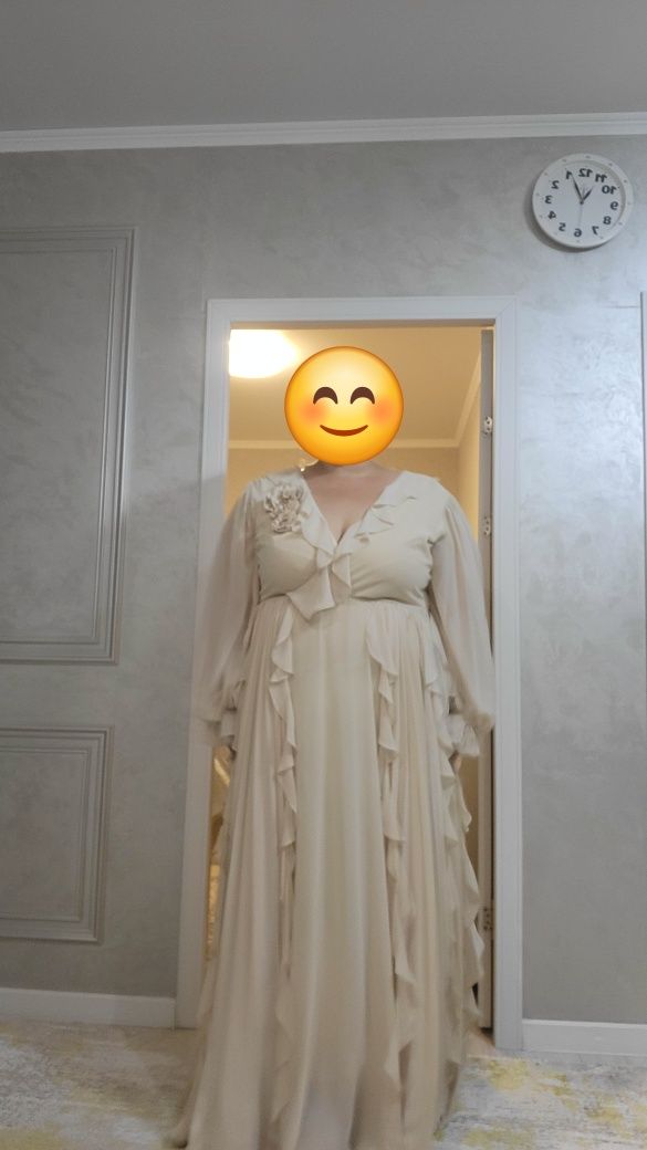 Продам платья больших размеров