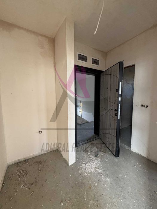 Продава се Двустаен апартамент в Варна, Възраждане 3 - 60 кв.м за 1484 €/кв.м - Снимка #3