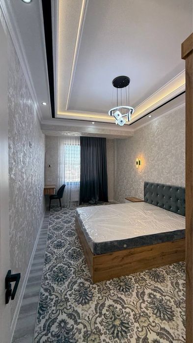 Продается 3 ком. Квартира площадью 90 кв.м. Ор. Панжоб мечеть