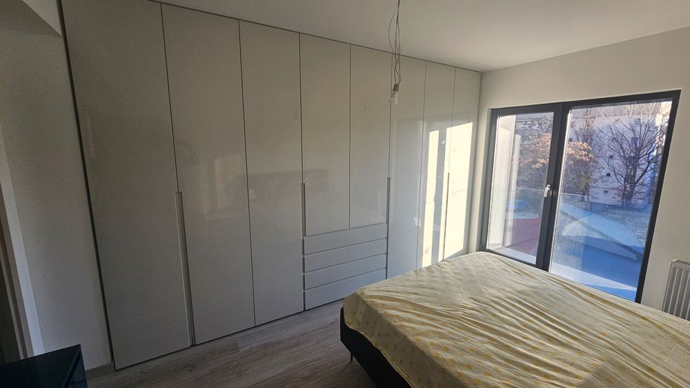Mobila comanda si montaje mobilier