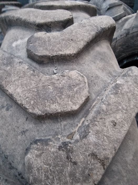 Cauciucuri 14.00-24 marca BKT ,16 ply