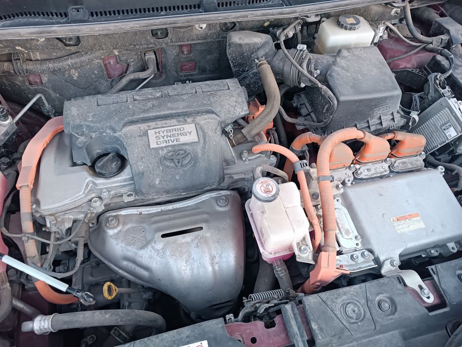 Тойота Рав 4 на части 2017 2.5 хибрид