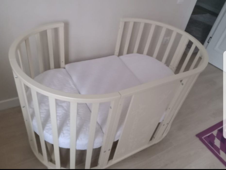 Детская кроватка манеж