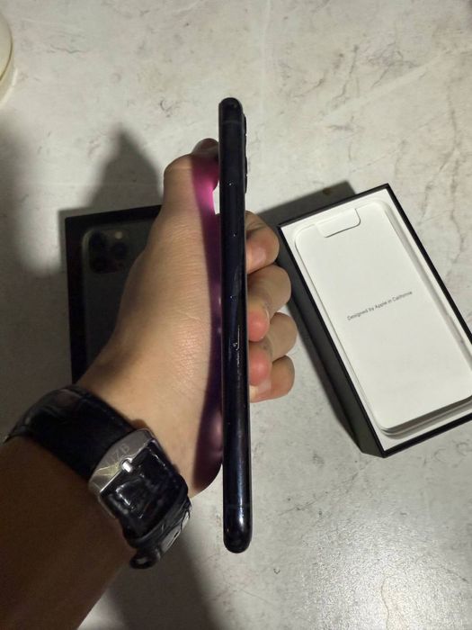 Iphone 11pro sotiladi