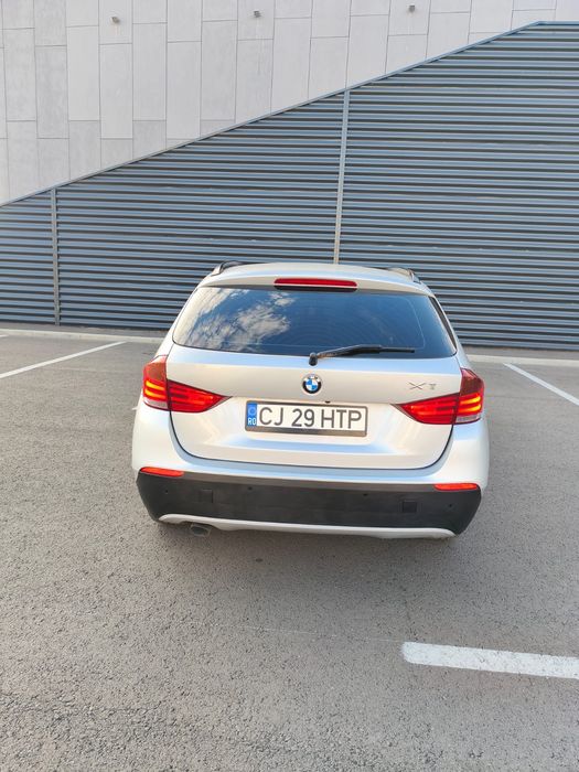 Vând BMW X1 2.0 xdrive 2010 schimb cu vw golf5plus 1.9 an 2010