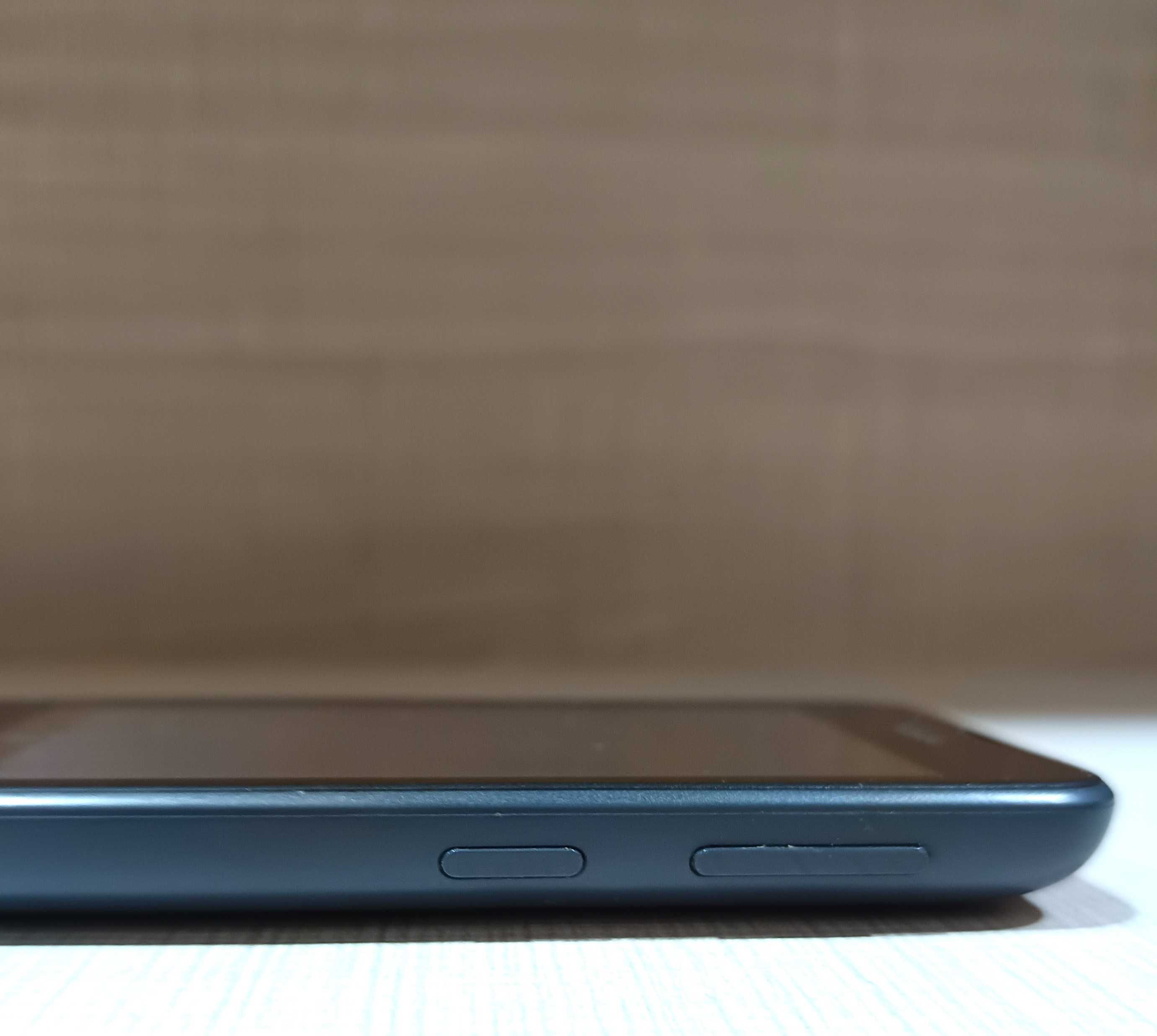 Телефон Nokia RM-1019, работещ, Android