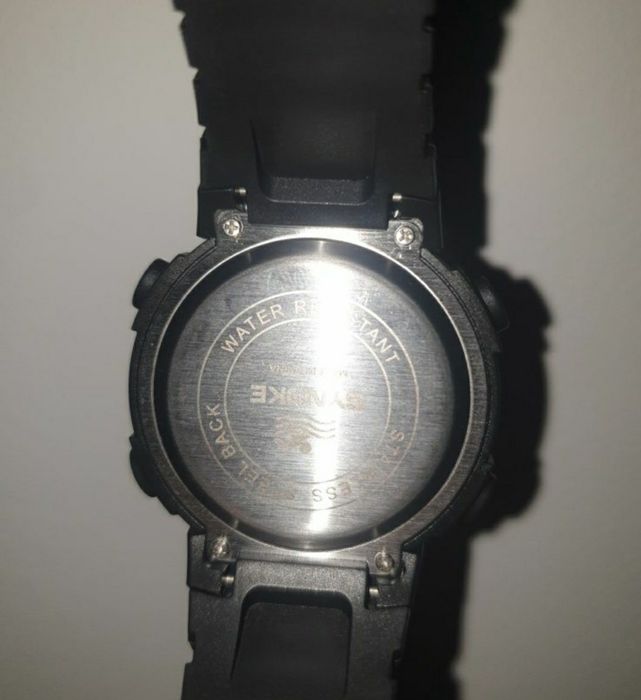 Ceas de mana rezistent la apa sport
Pret FIX pe bucata
Cifre mari foar