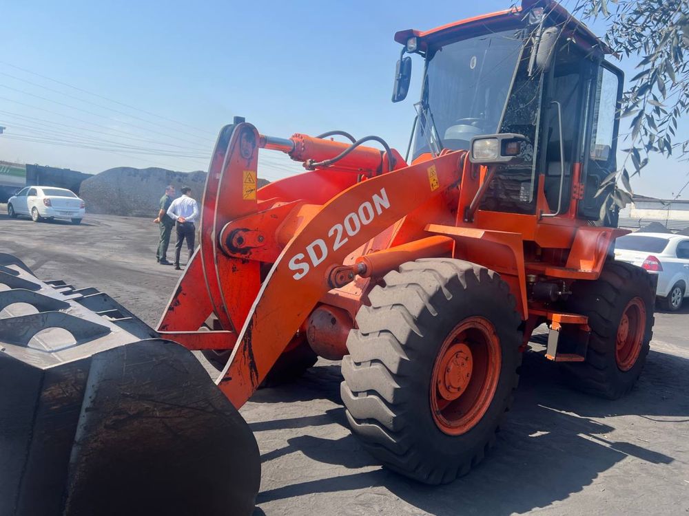 Погрузчик Doosan SD200N