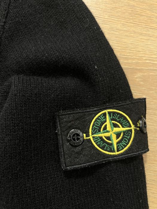 Stone Island оригинален вълнен пуловер М