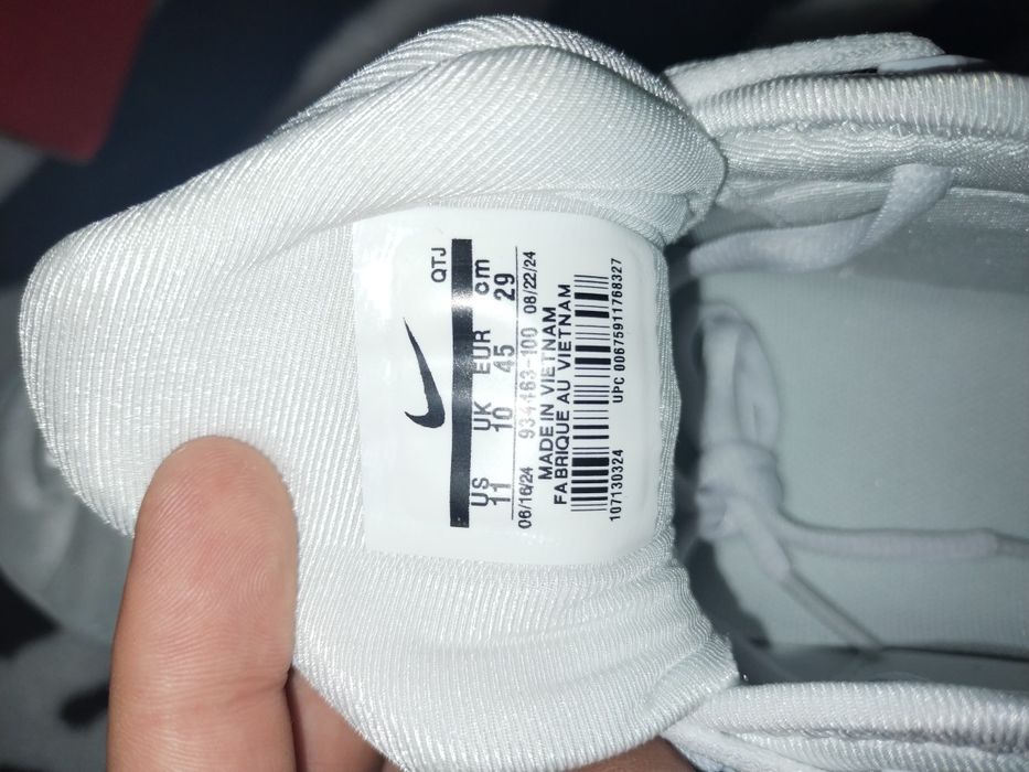 Nike vapor max noi in cutie