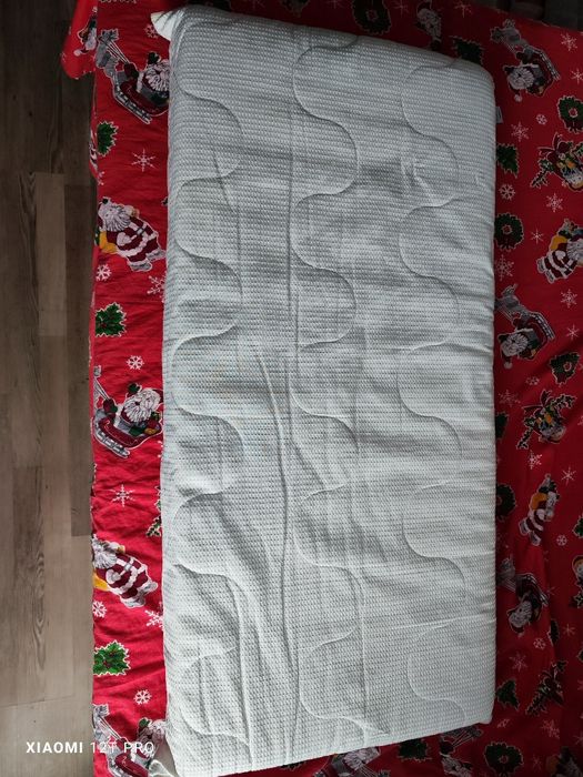 Vând saltele 120/60