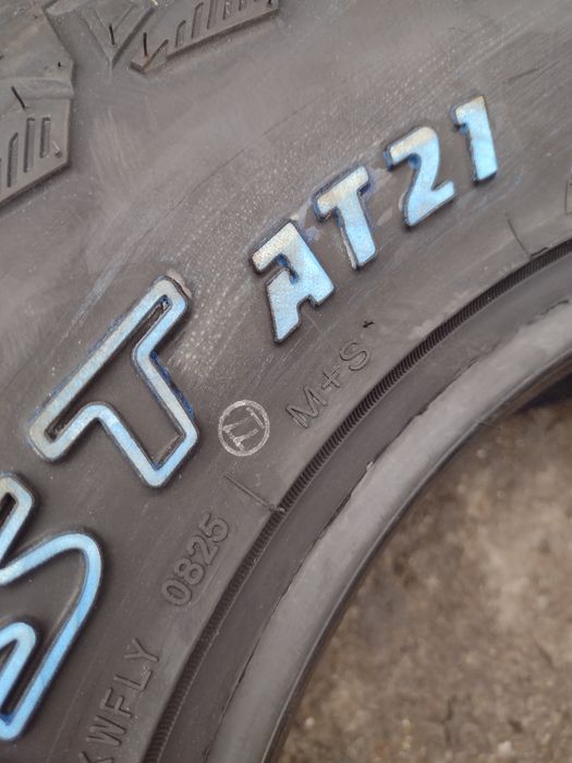 Нови Roadx AT21 4бр.235/75/15 дот0825