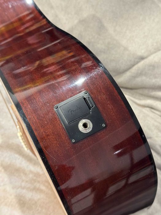 Продаю Fender FA-125CE Nat