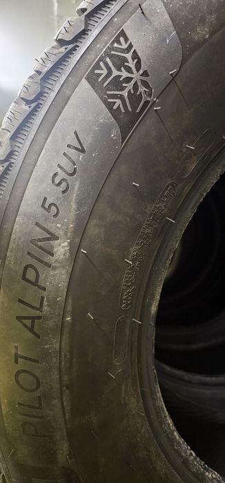 Vand cauciucuri iarna Michelin 255 55 R18