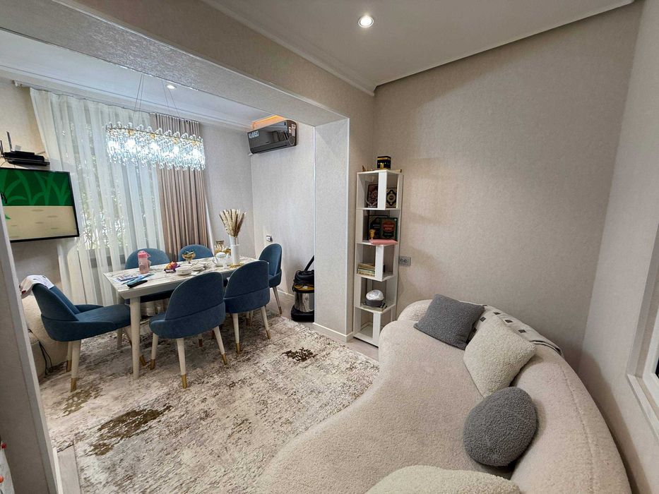 buxoroda tayyor  3 XONALI  kvartira xonadon uy sotiladi