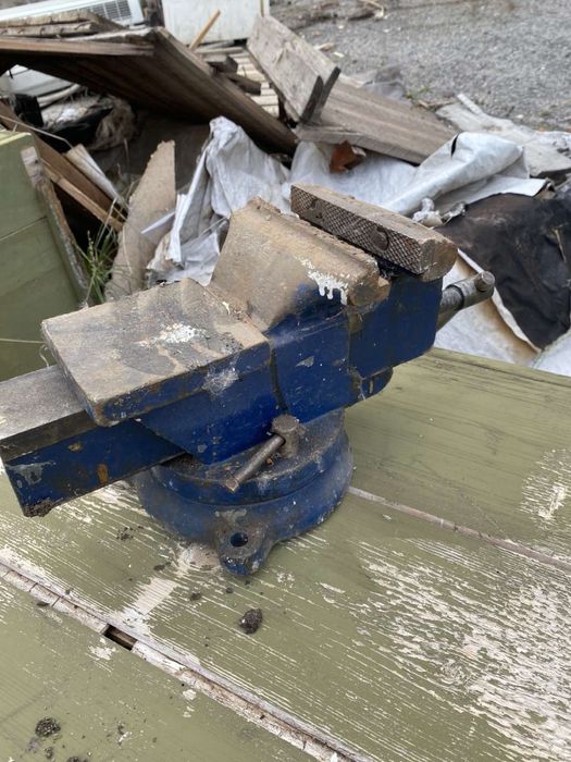 Инструмент менгеме