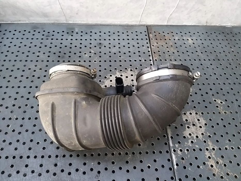 Tubulatura admisie aer cu senzor 2.2 cdi mercedes e class w212 a6510900437 a6510940697