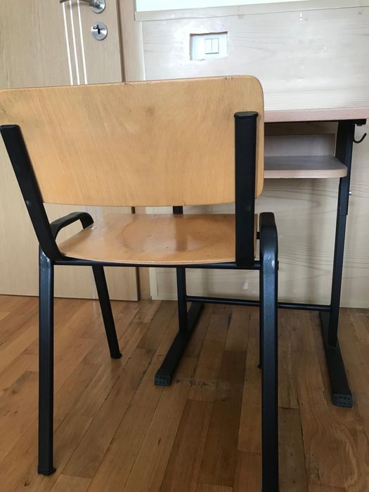 Set pupitre si scaune