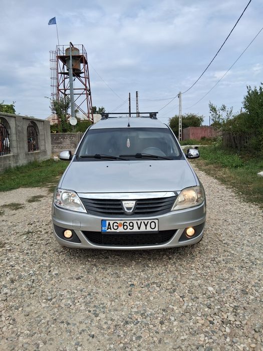 Vând Dacia Logan MCV,3200€,ușor negociabil