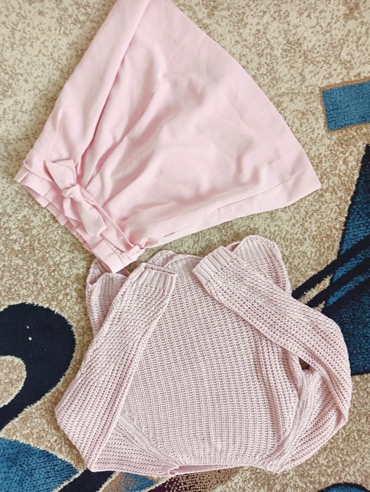 Fustă și pulover superb mărimea xs