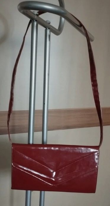 Poșetă tip plic vintage piele lăcuită ,,Flacăra Roșie"