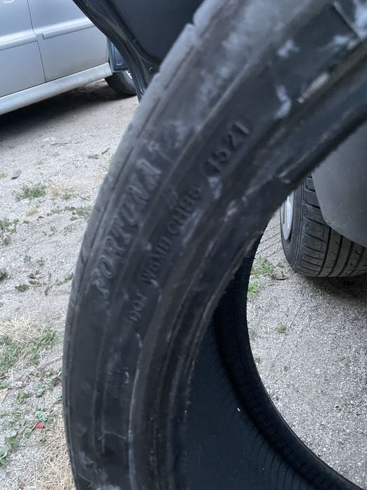 Гуми 2бр - 285/35/22