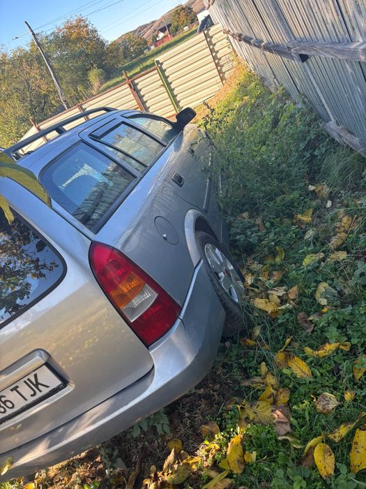 Vând Opel Astra G