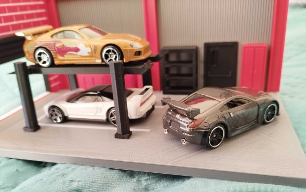 Гараж / диорама за колички 1:64