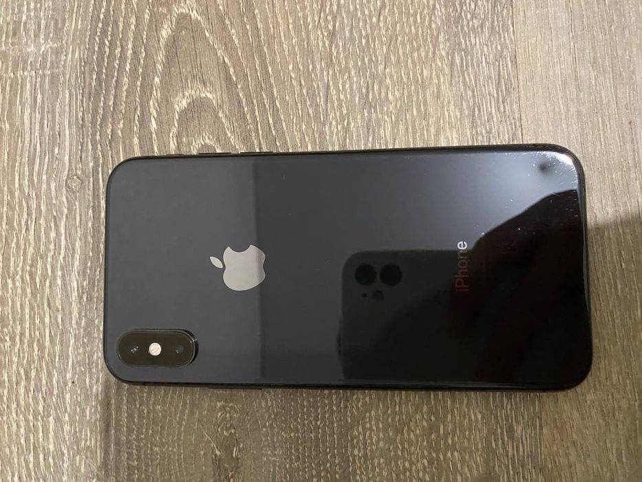 Обменяю iphone xs на 11 про с моей дп.