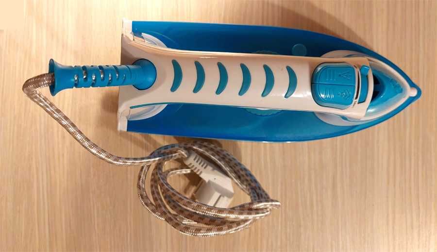 Masa de Calcat + Fier de Calcat Hausberg 2200W stare f. buna