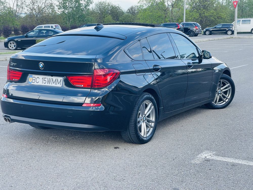 BMW 520 GT 2013