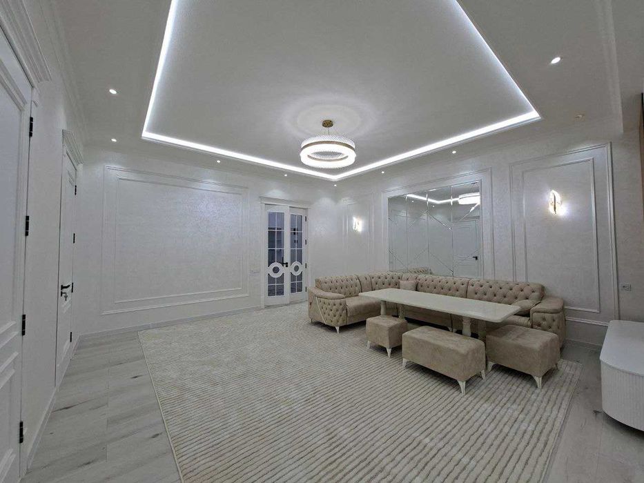 3х комнатная квартира на 4 этаже 103кв/м, в Самарканде