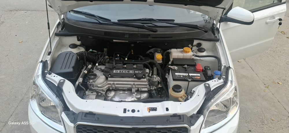 Neksya 3.moshina o'zimniki benzin da yurgani 91000km .yili 2021