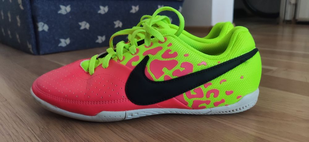 Обувки Nike за момчета