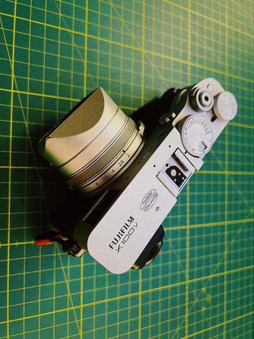 Aparat Foto Fuji x100v
