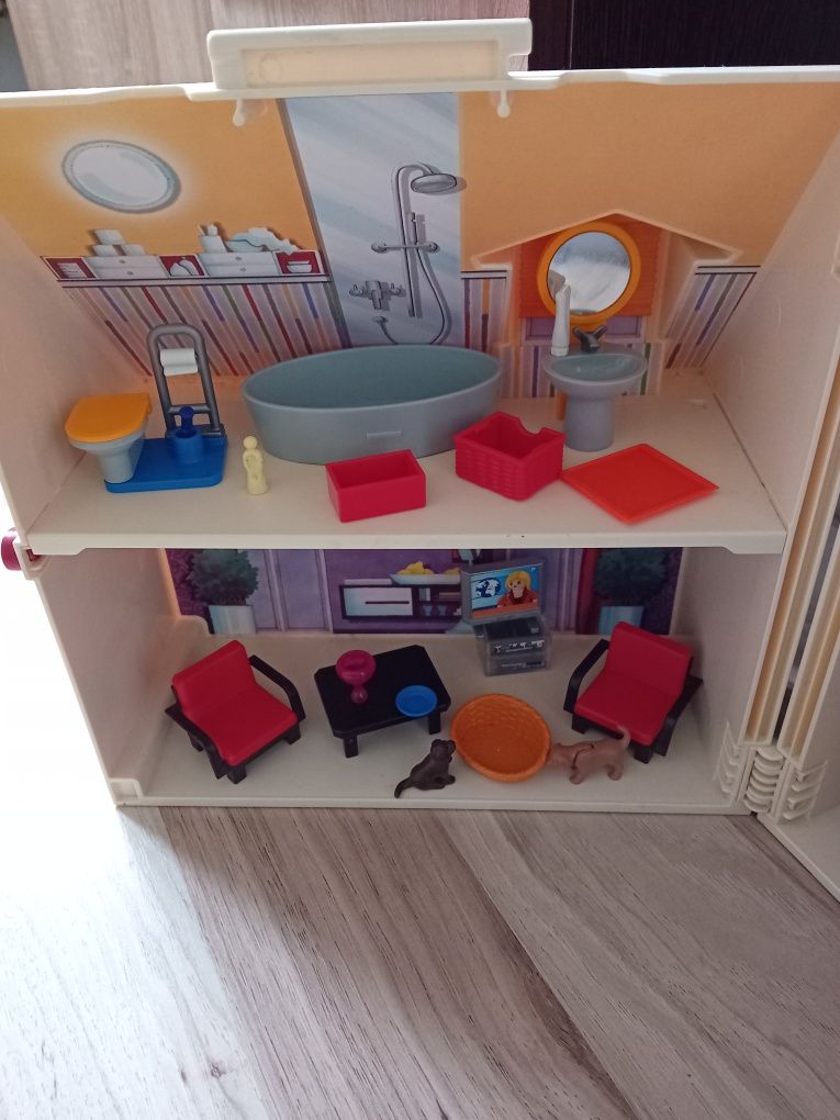 casa casuta playmobil familiala papusi joaca copii fetite fata baiat