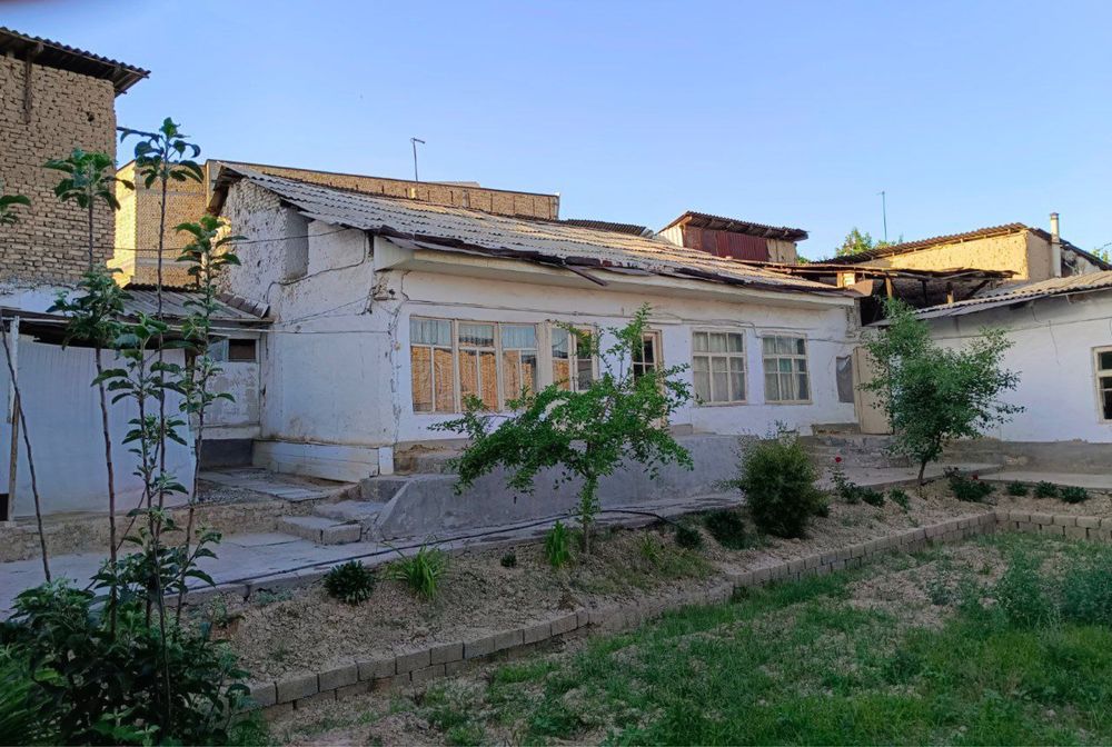 Uy sotiladi Sergeli 54-Razezda 7.1 sotik